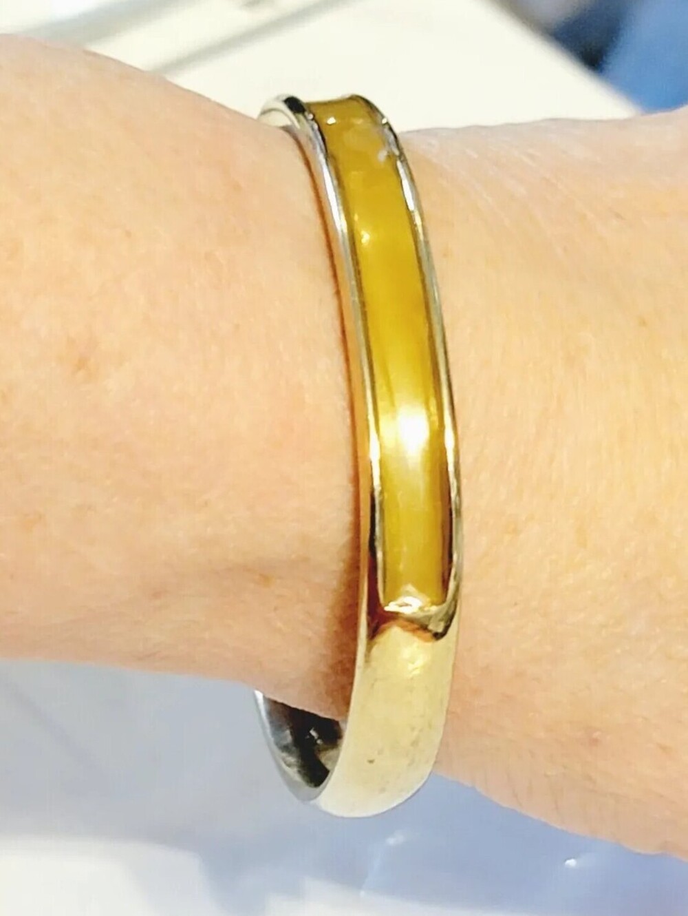 Vintage Monet Bracelet Bangle, Gold Enamel, Gold-tone Retro Designer bn-1